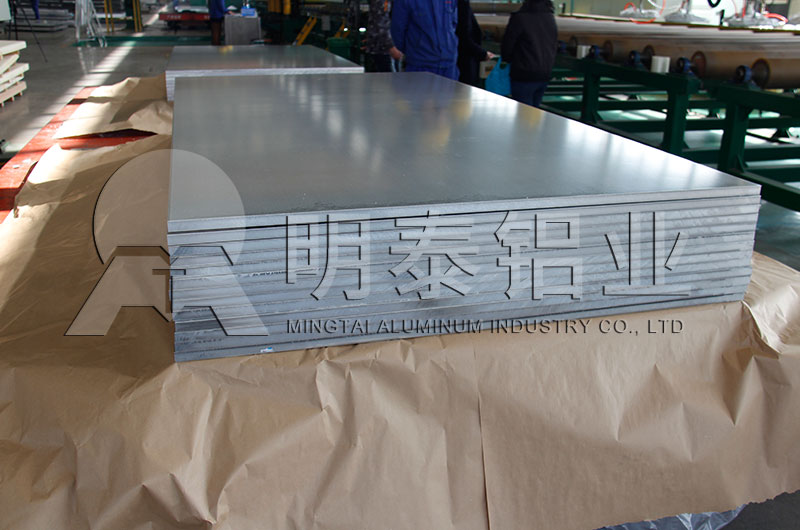 1060绿巨人在线观看播放免费