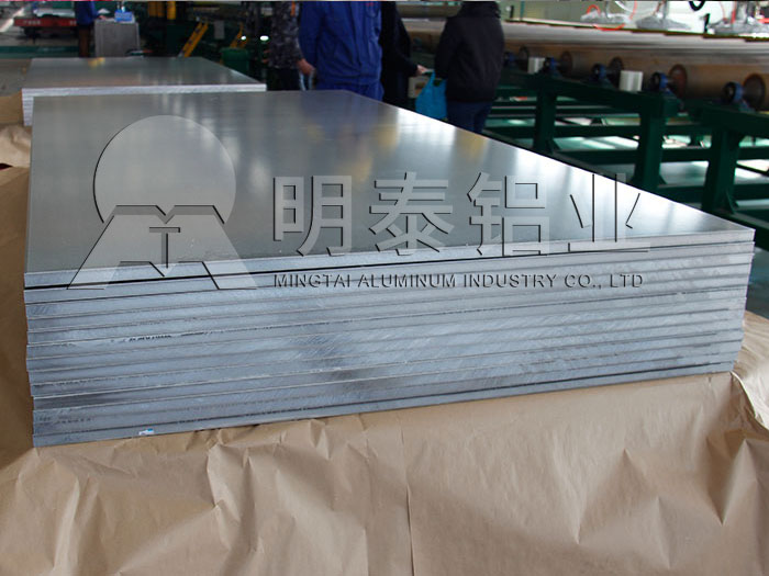 3104易拉罐罐盖绿巨人在线观看播放免费